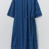 Abito in cotone a righe stile canovaccio Abito in cotone a righe stile canovaccio