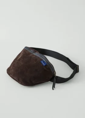 Borsa a tracolla grande in pelle scamosciata Bleu De Chauffe Borsa a tracolla grande in pelle scamosciata Bleu De Chauffe