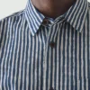 Camicia in cotone a righe con tintura naturale Camicia in cotone a righe con tintura naturale