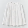 Camicia in cotone Oxford con collo rotondo Camicia in cotone Oxford con collo rotondo