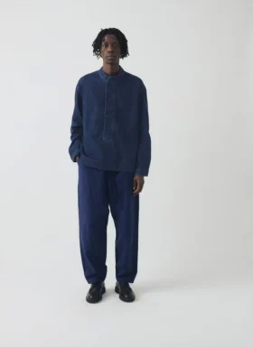 Camicia in denim con colletto alla coreana e mezza abbottonatura