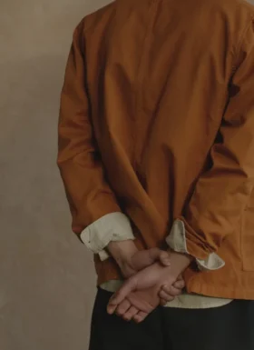 Camicia pullover a righe con collo alla coreana