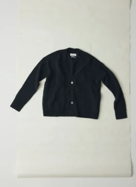 Cardigan squadrato in lana e cashmere Ffion