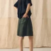 Pantaloncini leggeri in lino tinti in capo
