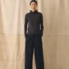Pantaloni a zampa in velluto a coste biologico Pantaloni a zampa in velluto a coste biologico