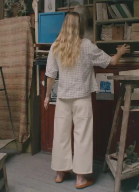 Pantaloni in denim a gamba larga dal taglio comodo