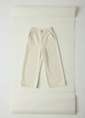 Pantaloni in denim a gamba larga dal taglio comodo