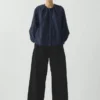 Pantaloni in denim con pieghe sul davanti Pantaloni in denim con pieghe sul davanti
