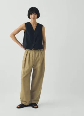 pantaloni in misto cotone e lino a righe con pieghe sul davanti 2 280x385 - Pantaloni in misto cotone e lino a righe con pieghe sul davanti