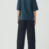 Pantaloni in twill di cotone biologico dalla linea scolpita Pantaloni in twill di cotone biologico dalla linea scolpita