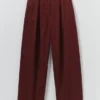 Pantaloni in velluto a coste biologico con pieghe sul davanti Pantaloni in velluto a coste biologico con pieghe sul davanti