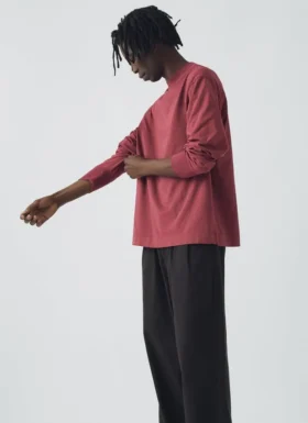 T-shirt a maniche lunghe con girocollo