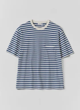 T-shirt comoda a righe larghe
