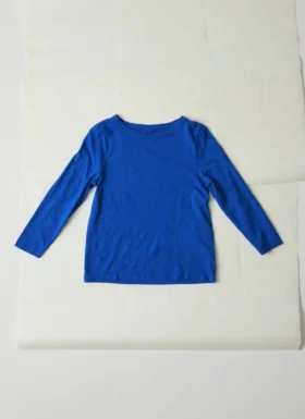 T-shirt Lia con scollo a barchetta tinta in capo