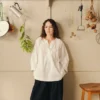 Top in popeline di cotone con bordi in stile porcellana