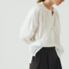 Top in popeline di cotone con bordi in stile porcellana